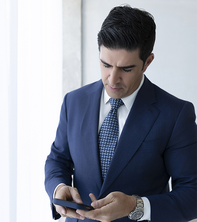 Manny Lorenzana Texting