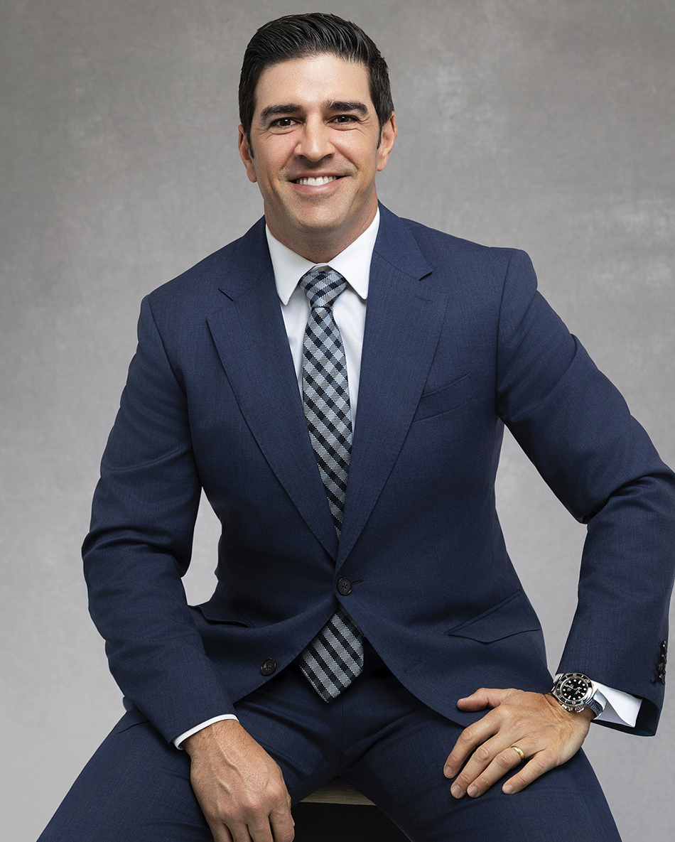 Manny Lorenzana Sitting